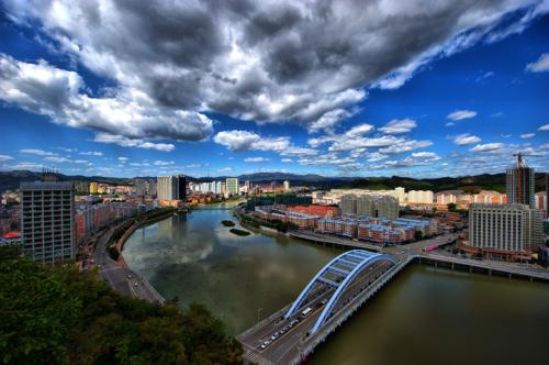 承德，高科技革新力量，重塑未来生活体验之城